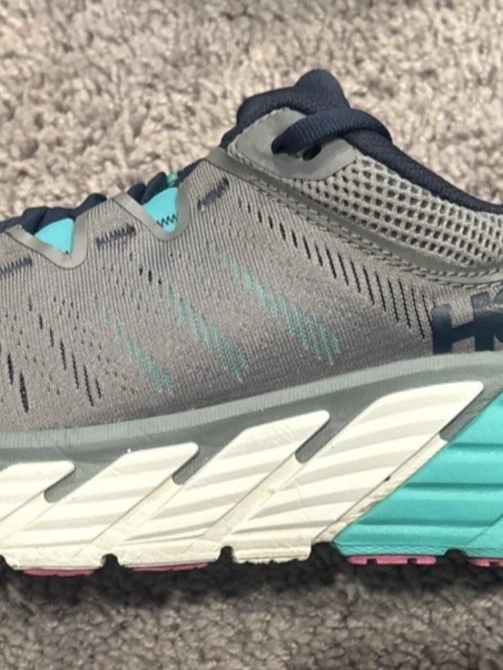 Hoka One One Women’s Gaviota 3 Low Top Lace-Up Mesh Sneakers size 7 B